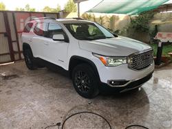 GMC Acadia